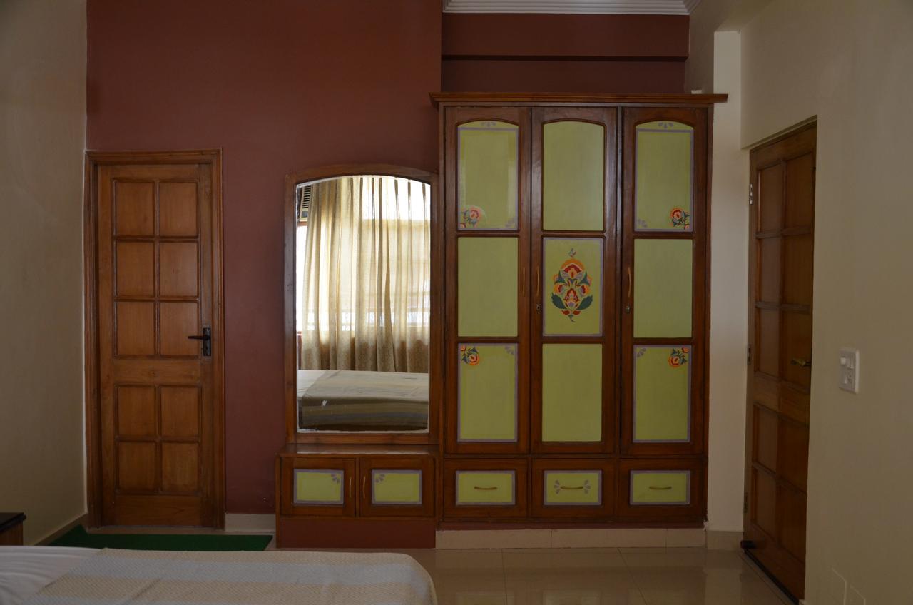 מלון רישיקש Ganga Vatika Ayurveda Bhavan חדר תמונה
